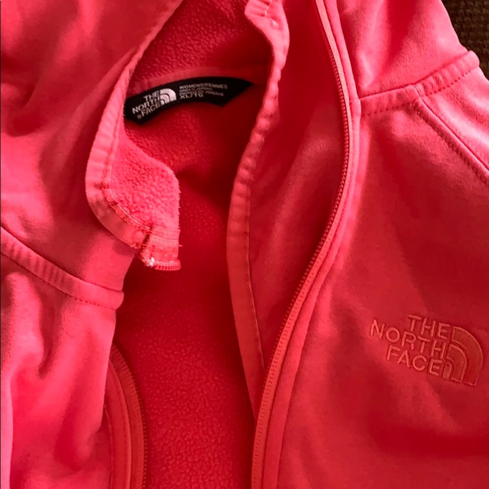 North face light spring jacket